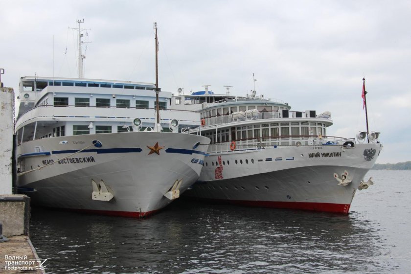 Теплоход Вояж Самара