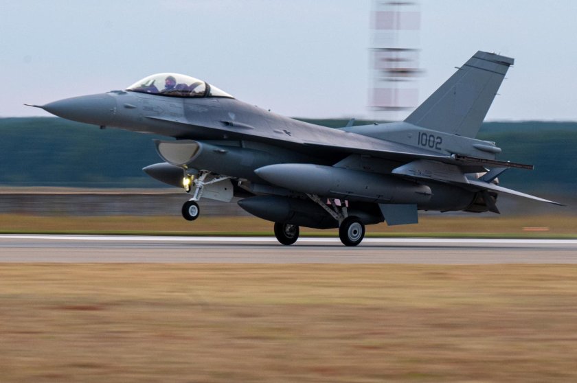 Истребитель американский