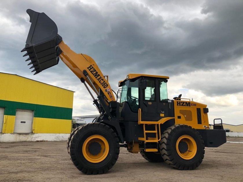 Фронтальный погрузчик HZM xc300