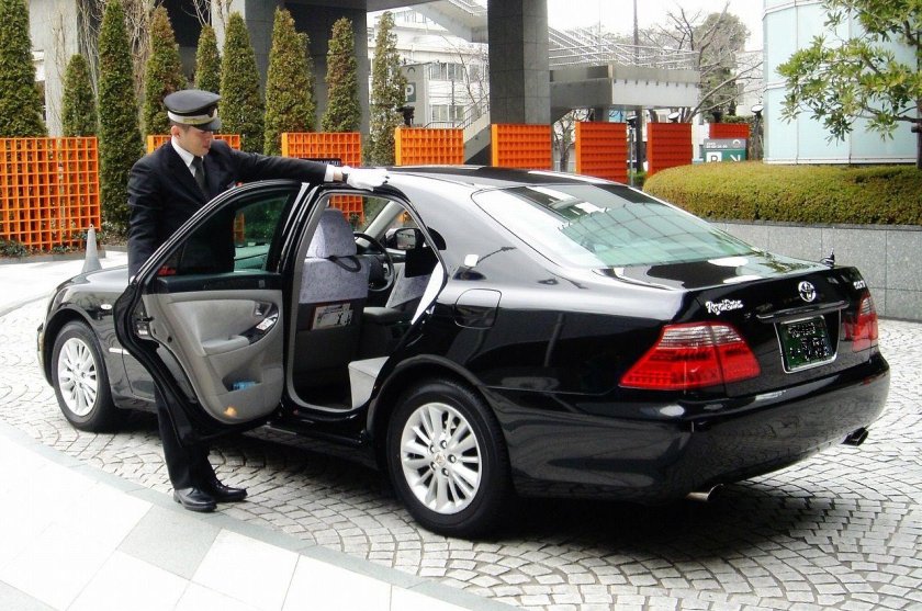 Автомобили бизнес класса