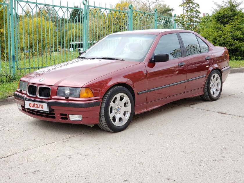 BMW 320 e36