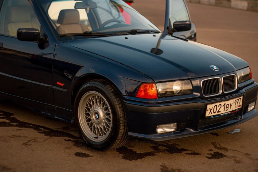 BMW e36 325i