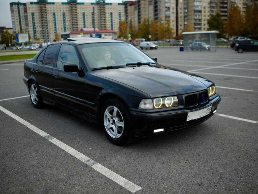 BMW 3 e36 325i