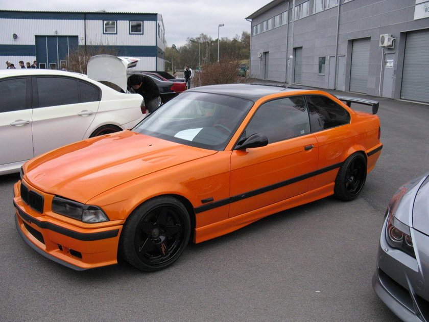 BMW e36 325i
