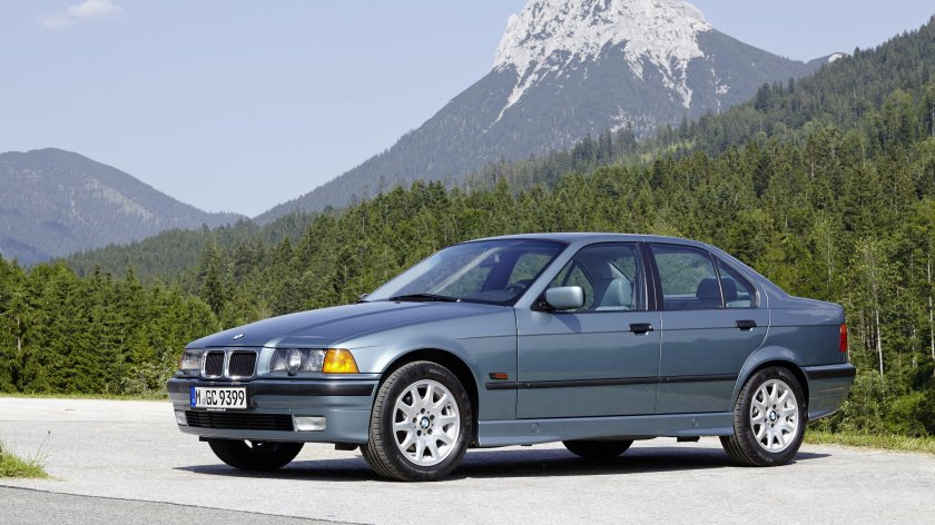 BMW e36 sedan