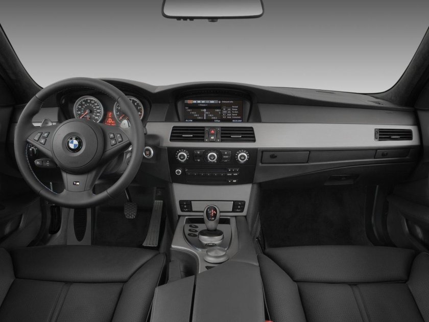 BMW m5 e60 салон