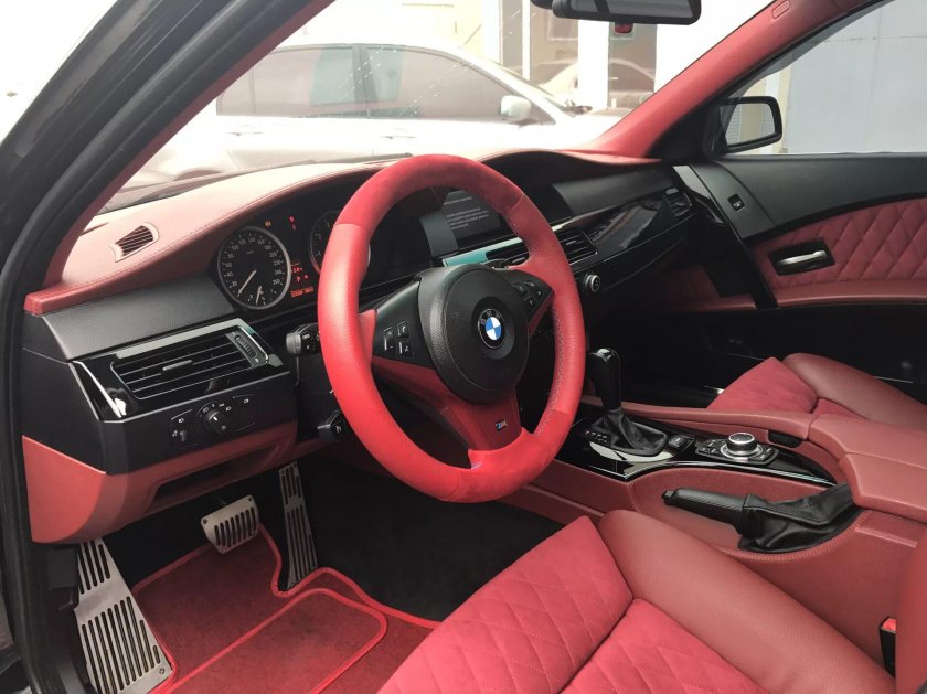 BMW m5 e60 салон