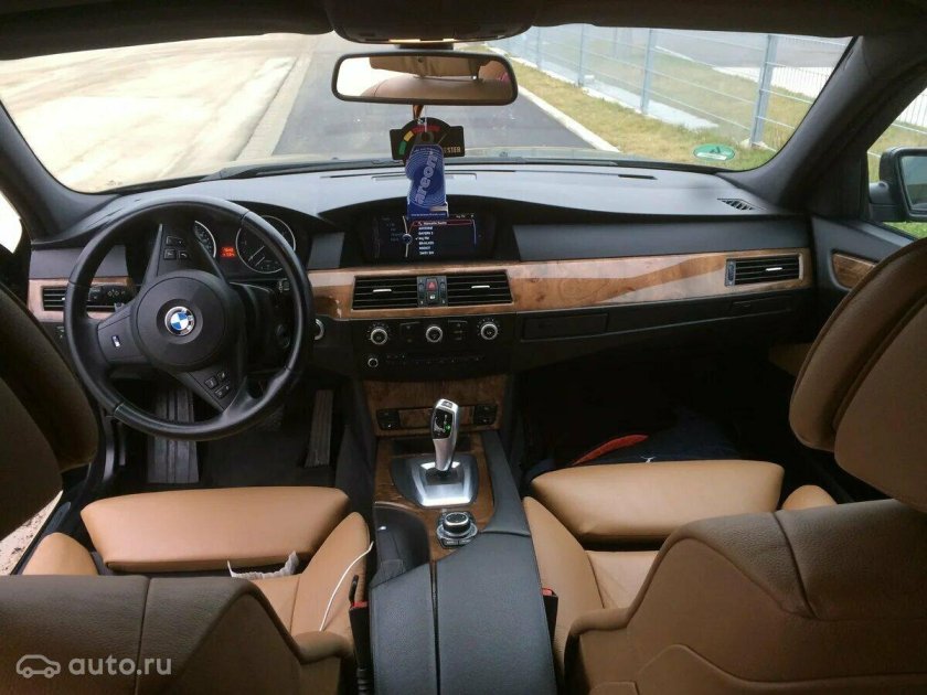 BMW 525 e60 салон