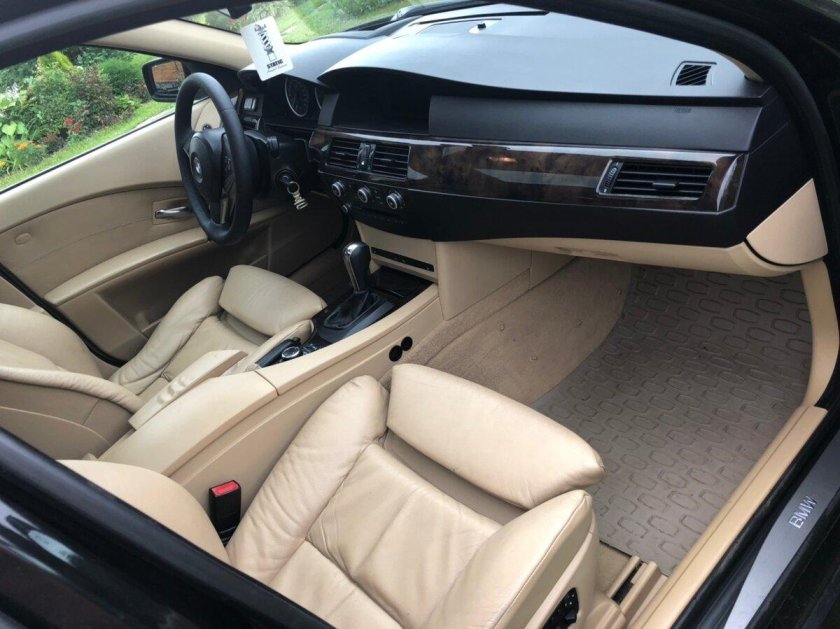BMW e60 салон