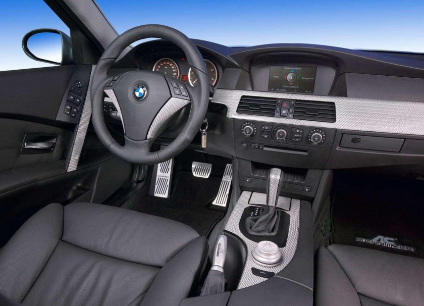 BMW 5 e60 салон