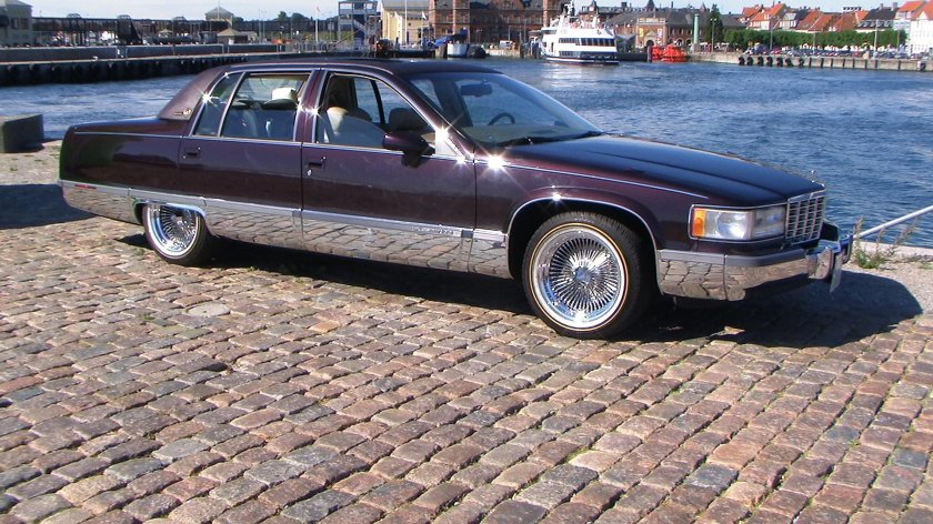 Cadillac Fleetwood Brougham 1993