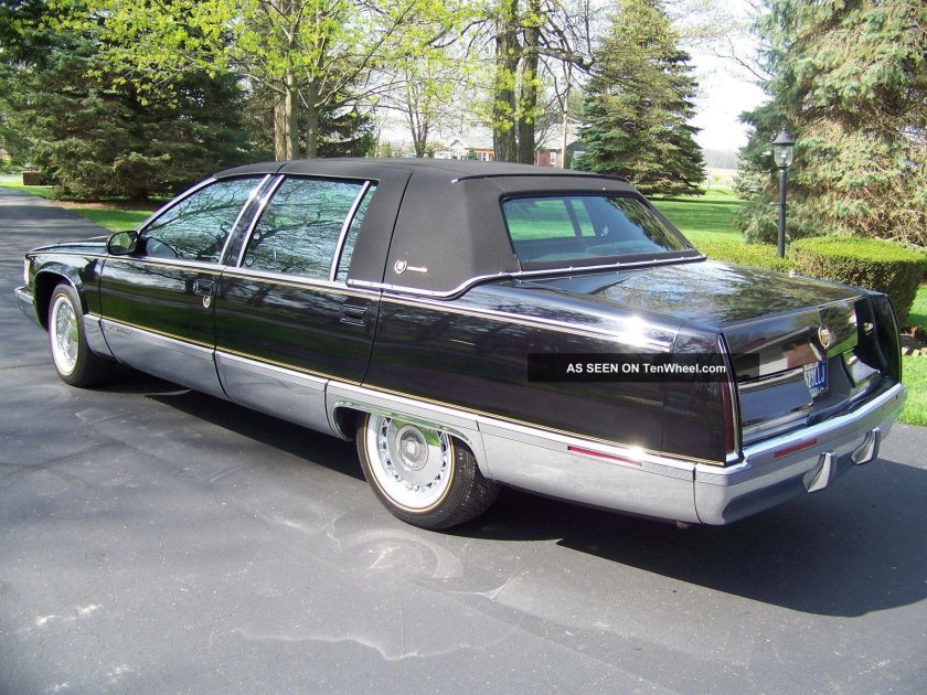 Cadillac Fleetwood Brougham 1993