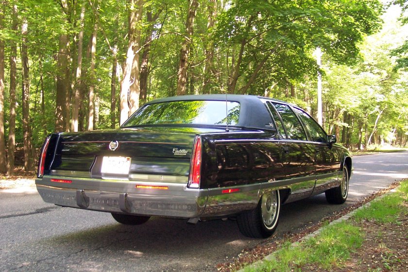 Cadillac Fleetwood Brougham 1993