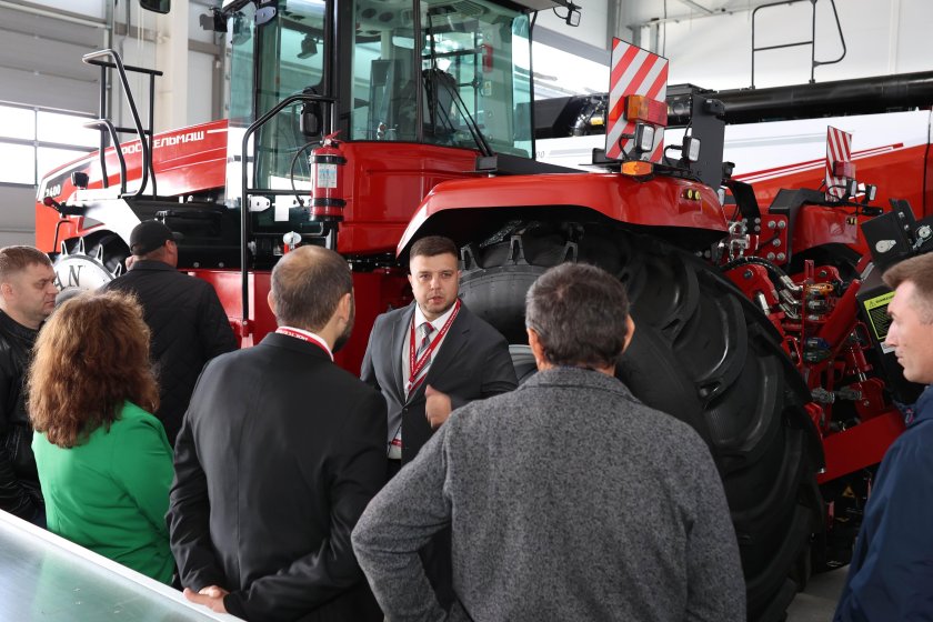 Новый трактор ростсельмаш