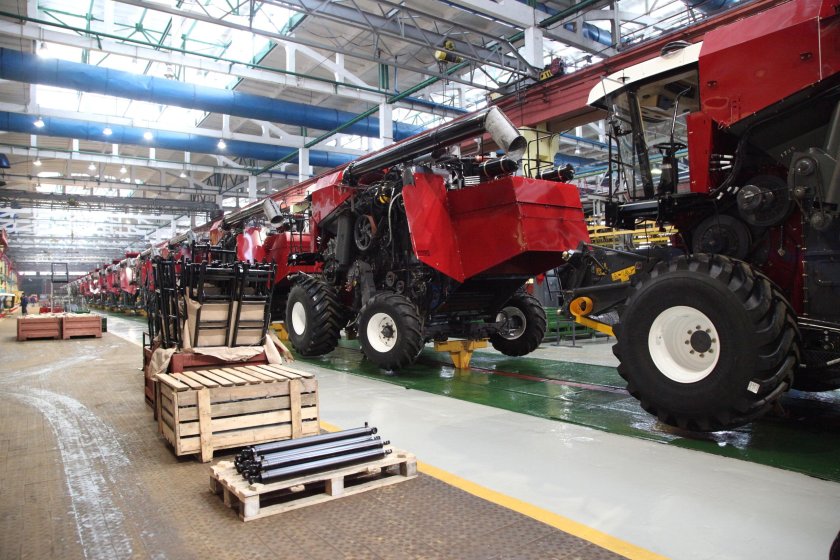 Комбайн Гомсельмаш 2124