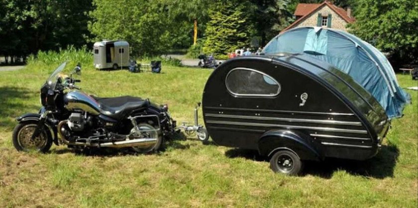 Мотоприцеп кемпер