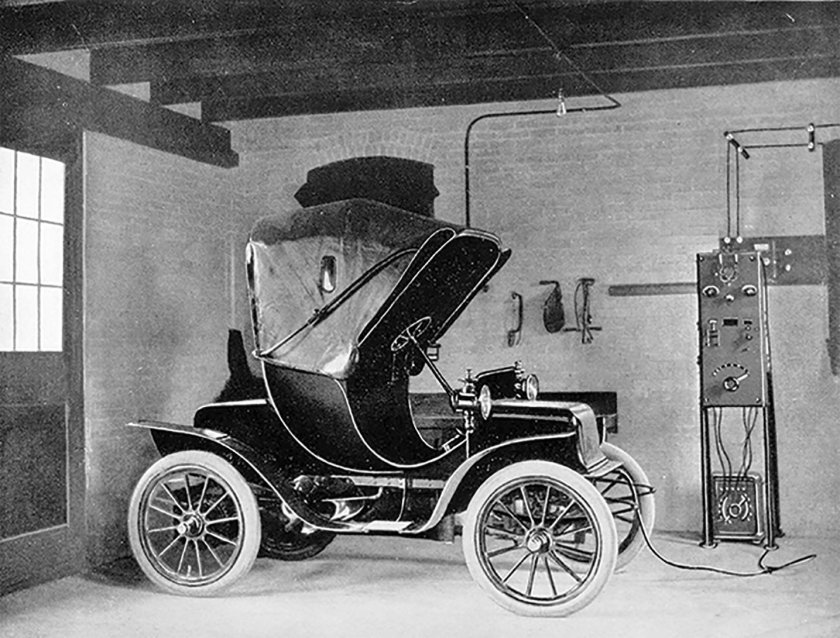 Электромобиль Ипполита Романова