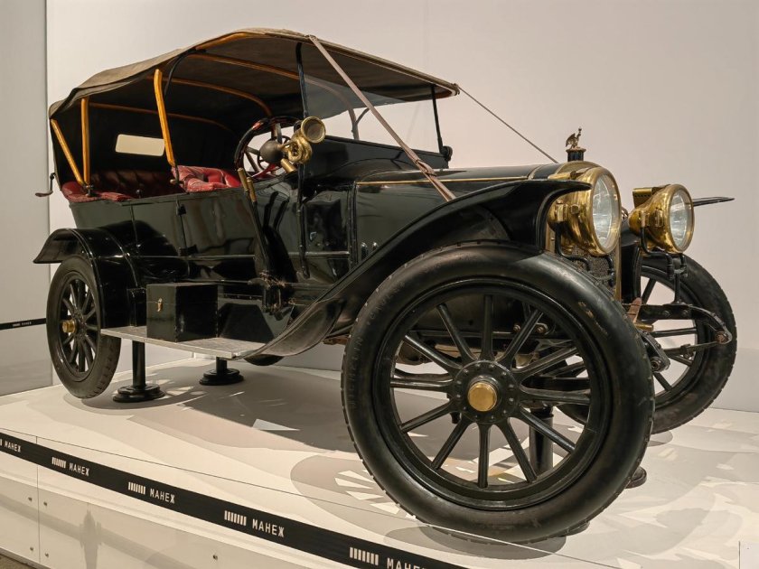 Автомобиль руссо-балт 1911