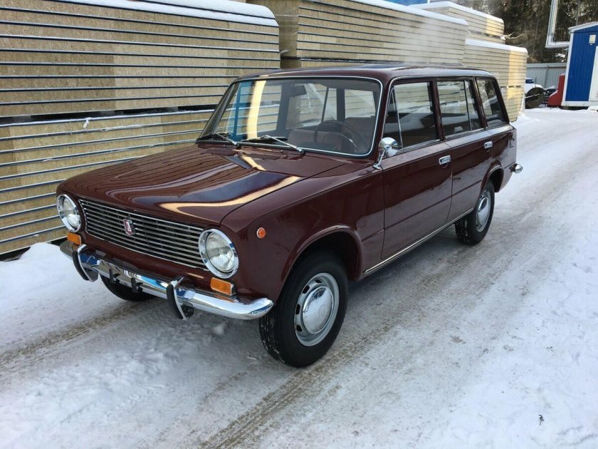 ВАЗ 2102 коричневый