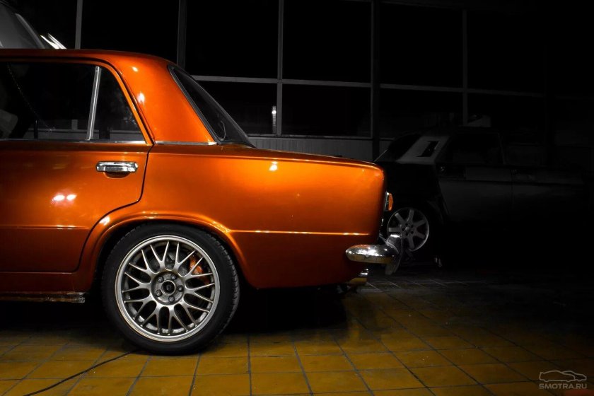 ВАЗ 2101 оранжевый металлик