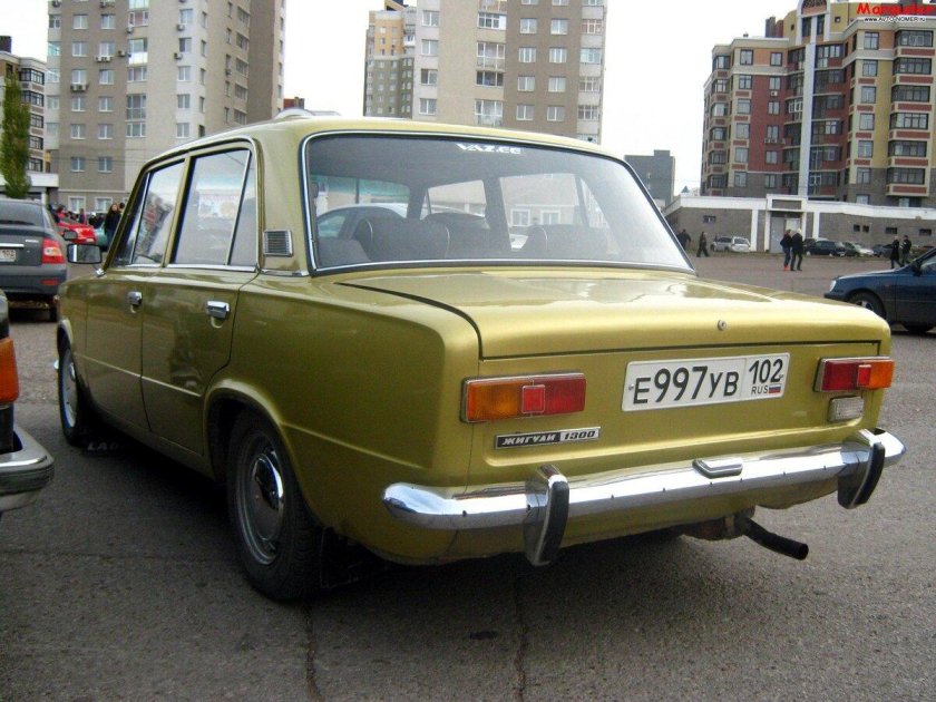 ВАЗ 2101 сзади