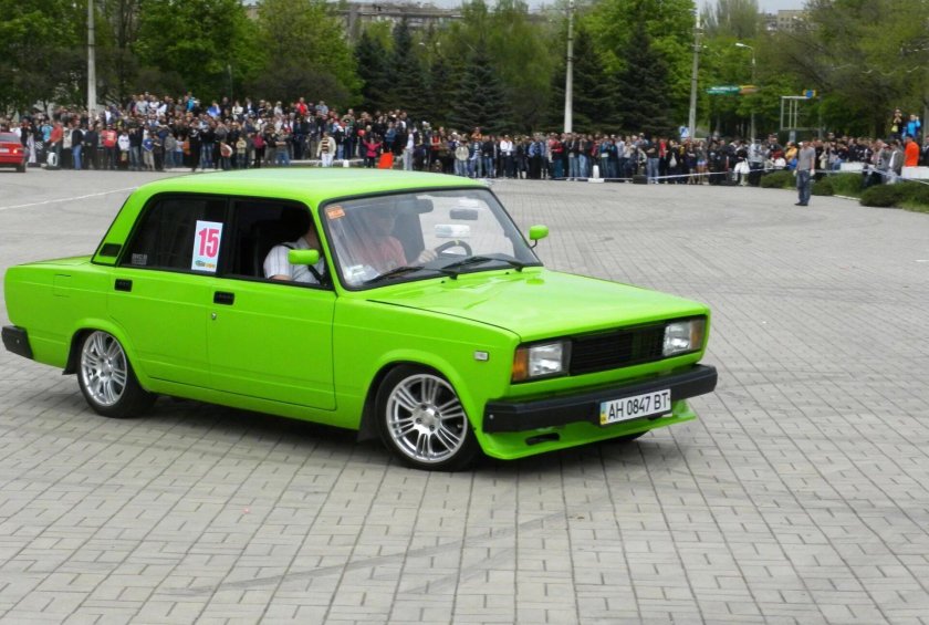 ВАЗ 2107 Жигули зелёный