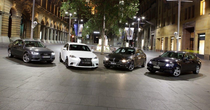 Машины БМВ мерс тоета