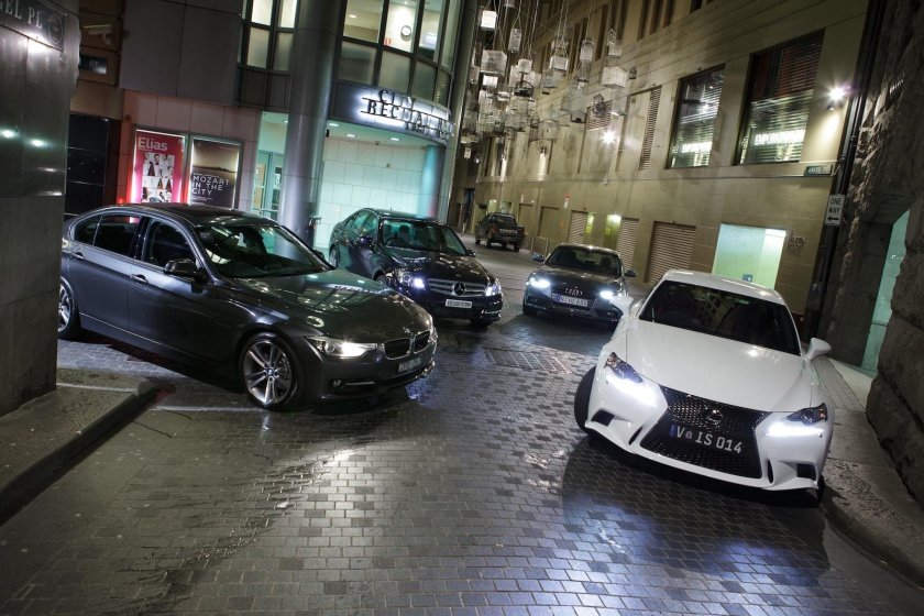 Лексус БМВ 3