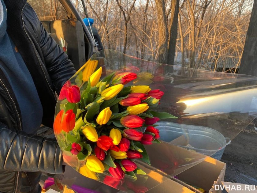 Букет в машине