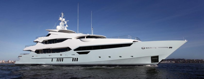 Яхта и машина