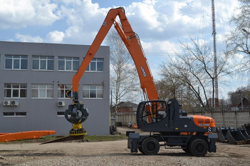 Экскаватор-перегружатель колесный e230wh