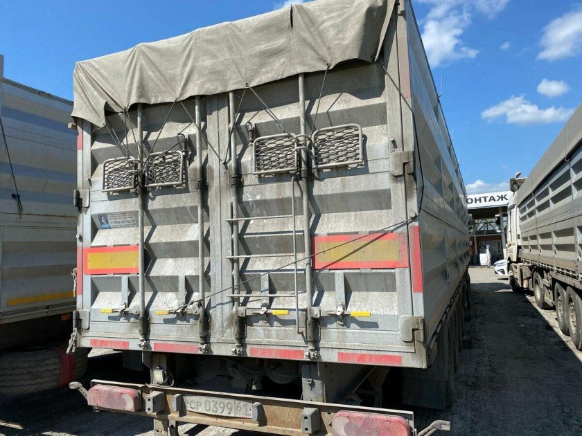 Полуприцеп зерновоз