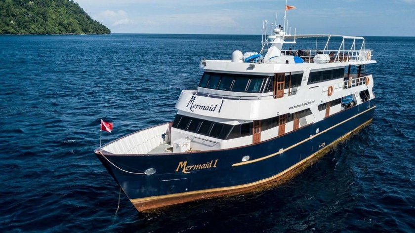 Индонезийская парусная лодка