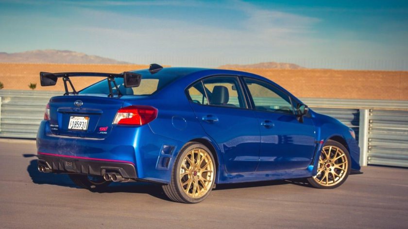 Субару WRX STI
