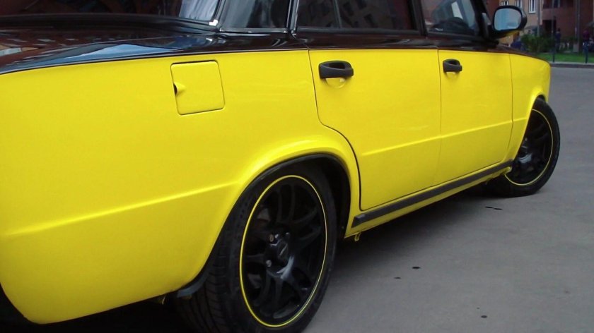 ВАЗ 2107 матовая желтая