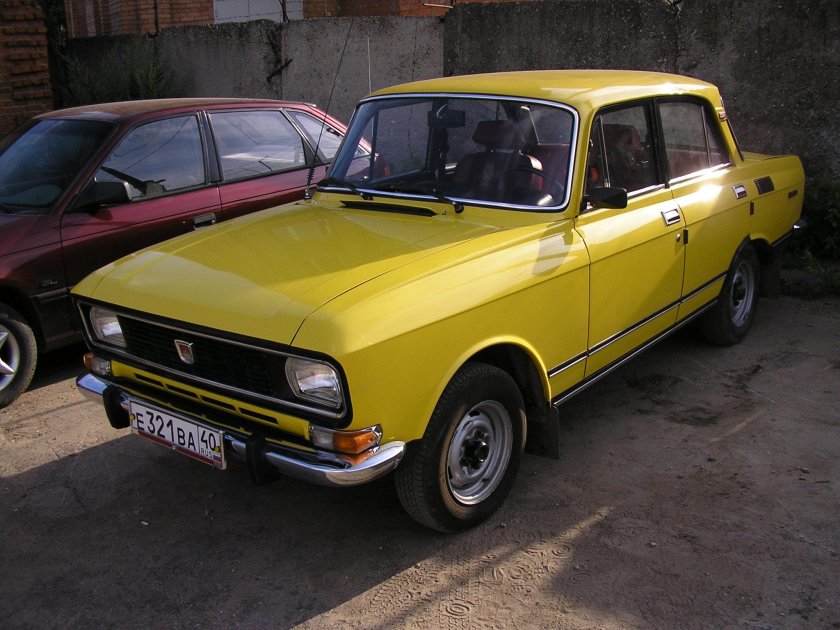 Москвич 2140 желтый