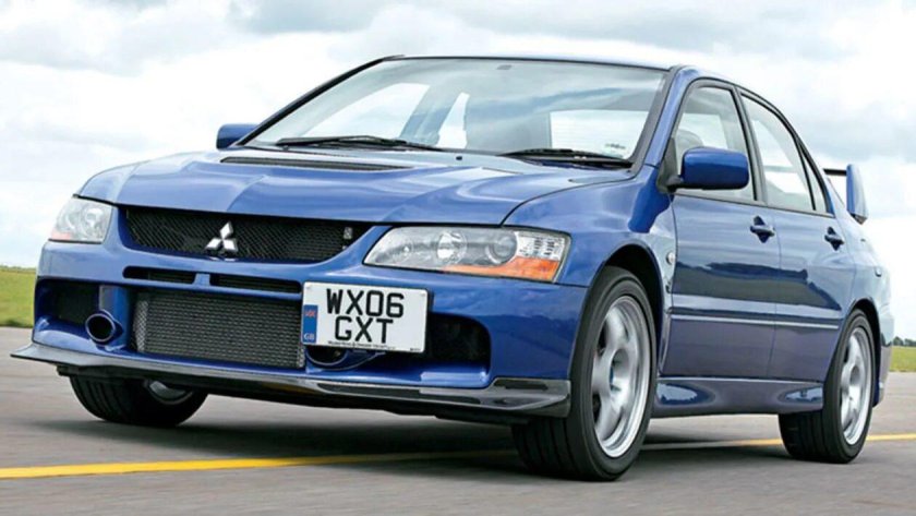 Мицубиси Лансер Эволюшн