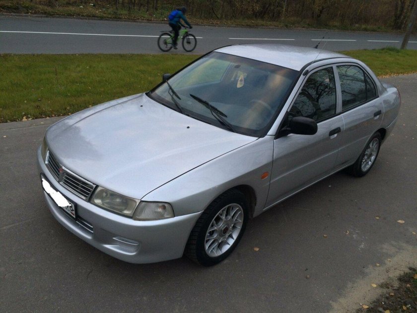 Mitsubishi Lancer 1998