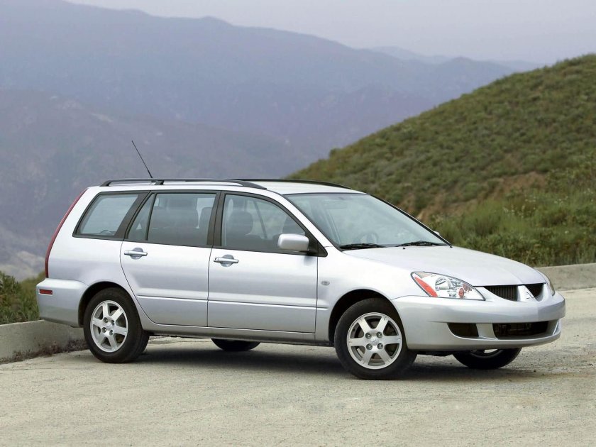 Mitsubishi Lancer 9 универсал