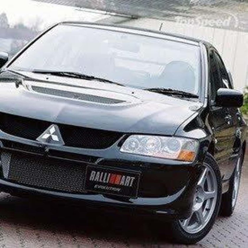 Мицубиси Лансер 8