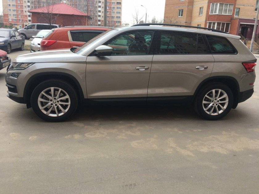 Бежевый Кодиак 2022