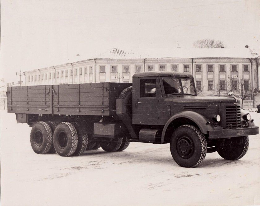 ЯАЗ-214 грузовой автомобиль