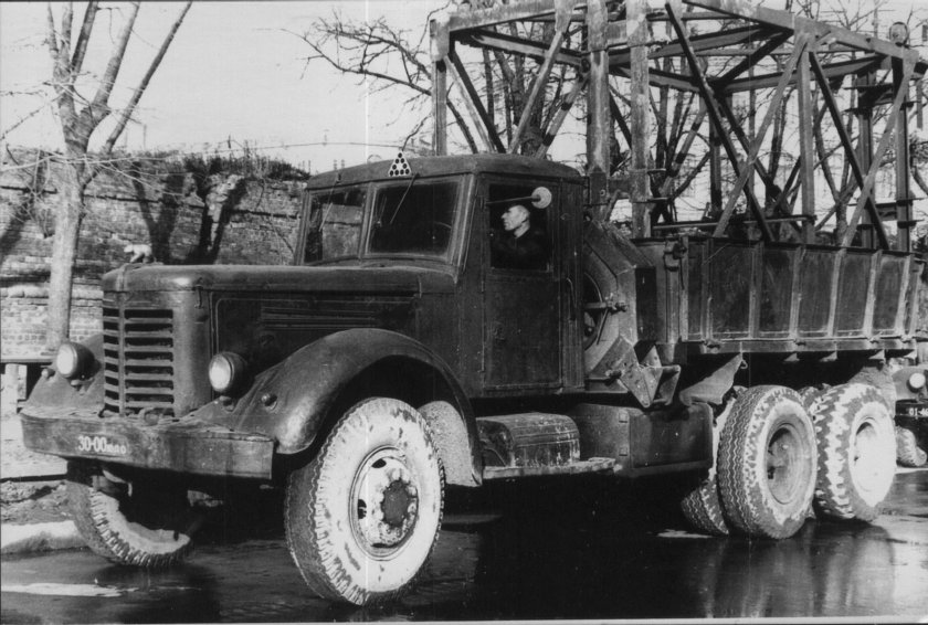 ЯАЗ-210е самосвал