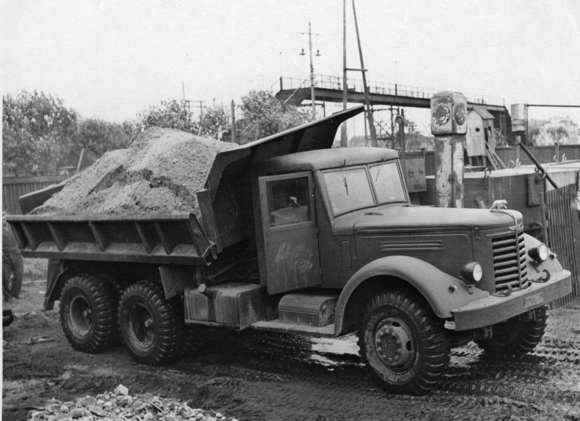 ЯАЗ 210 самосвал