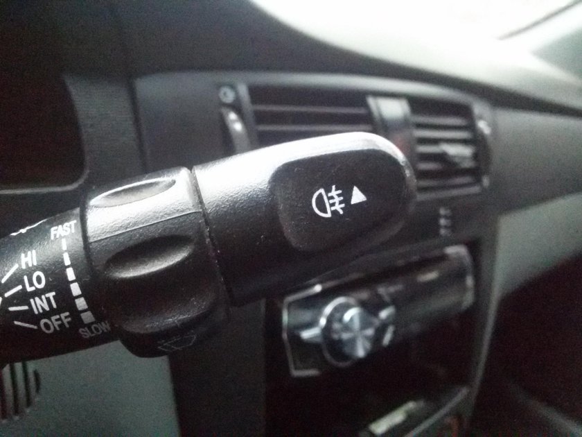 Переключатель противотуманных фар Шевроле Лачетти