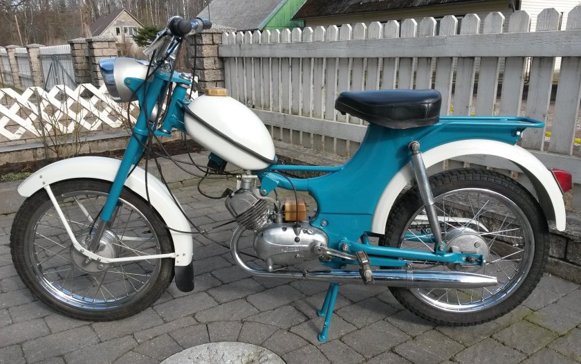 Мопед Рига 4