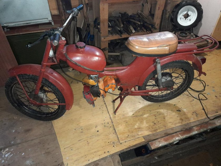 Верховина 3 мопед