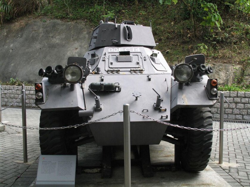 Феррет бронеавтомобиль