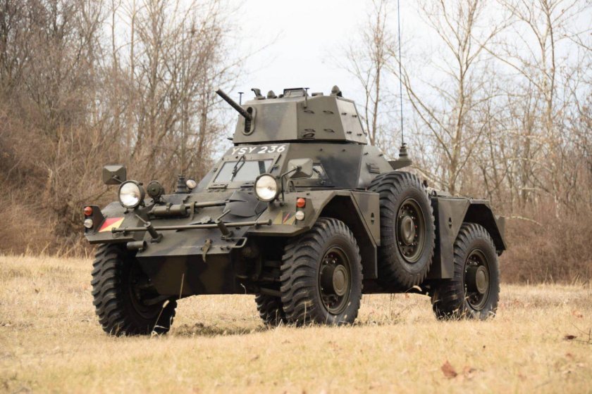 Феррет бронеавтомобиль