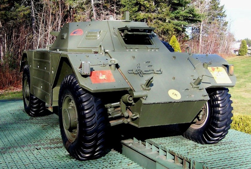 Феррет бронеавтомобиль